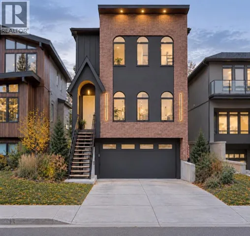 2220 8 Street NE, Calgary, Alberta T2M1S4