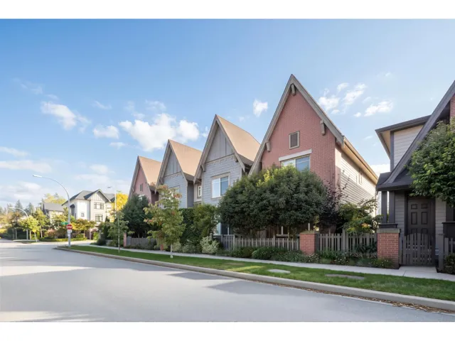 16476 24A AVENUE, Surrey, British Columbia V3Z0V8