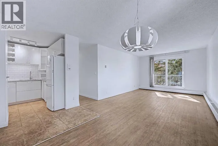 402C, 5601 Dalton Drive NW, Calgary, Alberta T3A2E2
