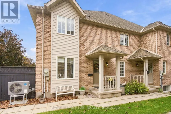 13 FLYNN COURT, St. Catharines (Grapeview), Ontario L2S4E1