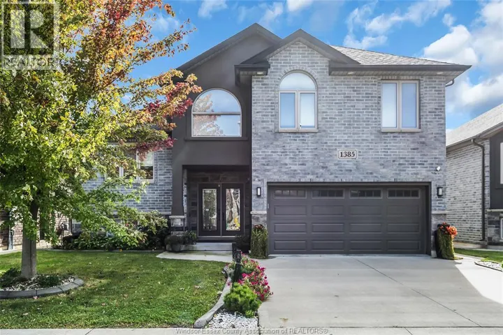 1385 CANCUN STREET, Windsor, Ontario N9G0A2