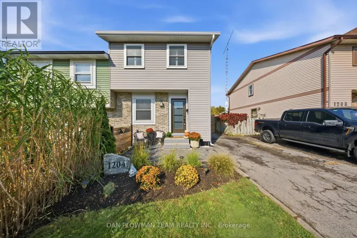 1204 SOUTHDALE AVENUE, Oshawa (Donevan), Ontario L1H7Z3