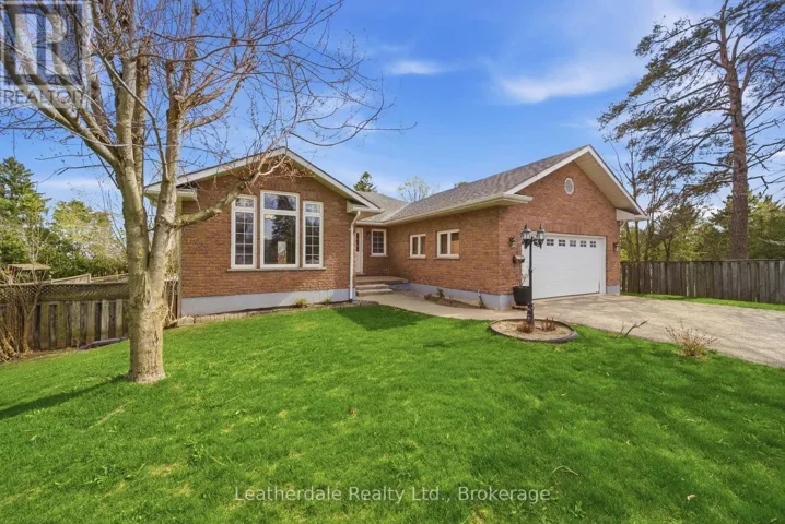 3 ROSEMARY ROAD, Orillia, Ontario L3V3P6