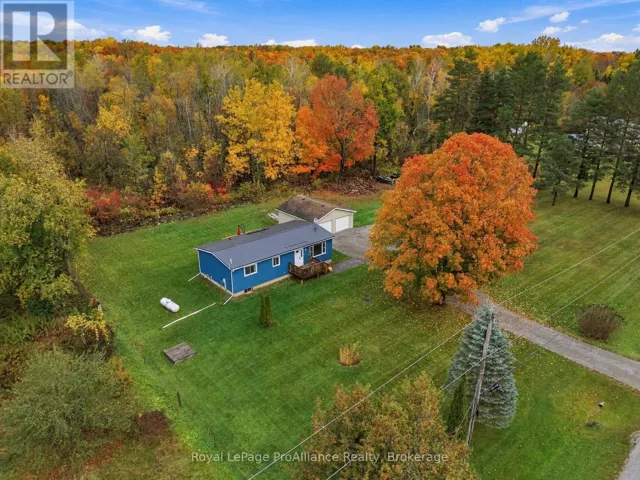 1003 MOIRA ROAD, Centre Hastings, Ontario K0K3E0
