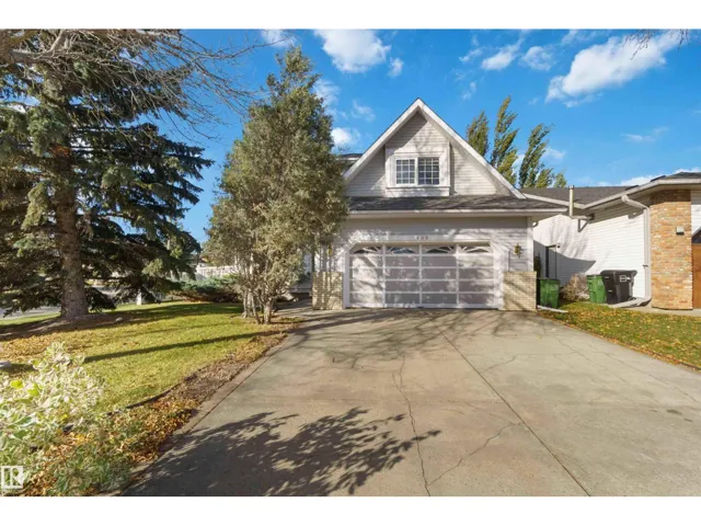602 Forest LN NW, Edmonton, Alberta T6R2C4