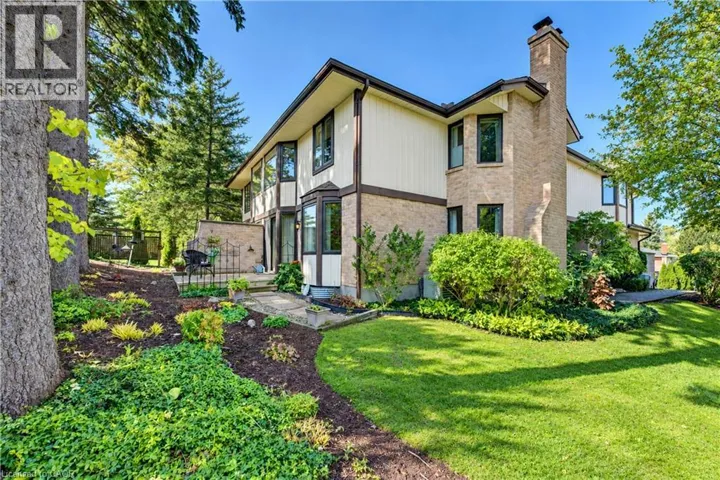 406 CRAIGLEITH Drive Unit# 3, Waterloo, Ontario N2L5T2