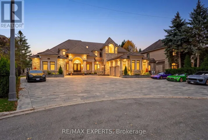 33 HIGHLAND CREEK COURT, Vaughan (Kleinburg), Ontario L0J1C0