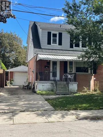 UPPER - 225 EAST 14TH STREET, Hamilton (Inch Park), Ontario L9A4B7