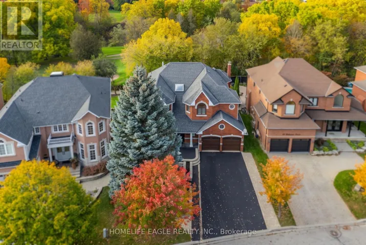 82 ROBERSON DRIVE, Ajax (Central West), Ontario L1T3Z6