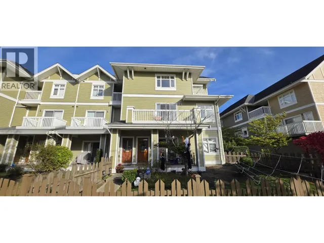 157 7388 MACPHERSON AVENUE, Burnaby, British Columbia V5J0A1