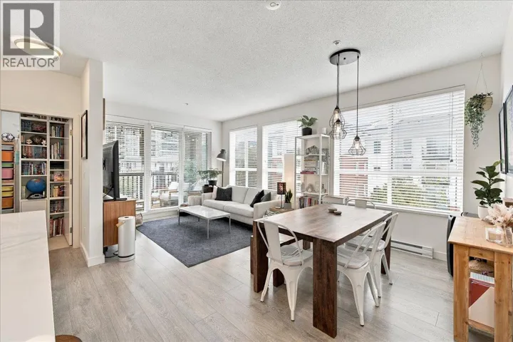 316 611 REGAN AVENUE, Coquitlam, British Columbia V3J0E5