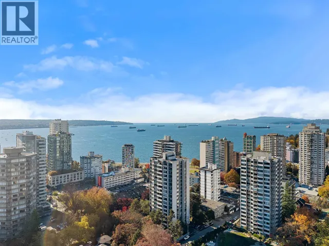 503-504 1725 PENDRELL STREET, Vancouver, British Columbia V6G2X7