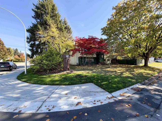 8930 113A STREET, Delta, British Columbia V4C5C3