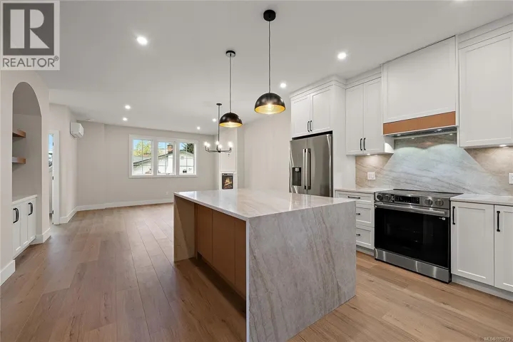 103 954 Preston Way, Langford, British Columbia V9B3B9
