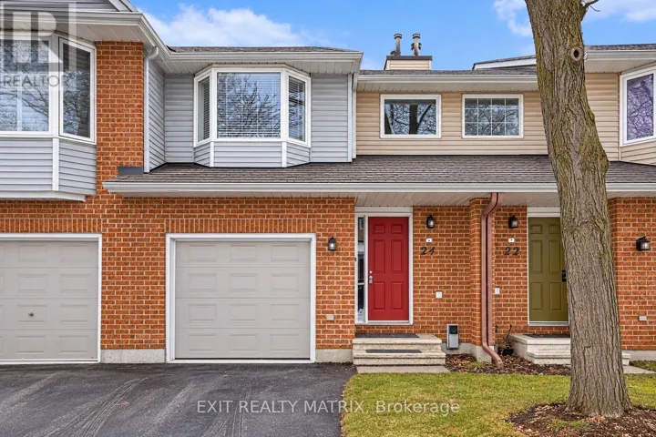 24 OAKHAVEN PRIVATE, Ottawa, Ontario K1K4K1
