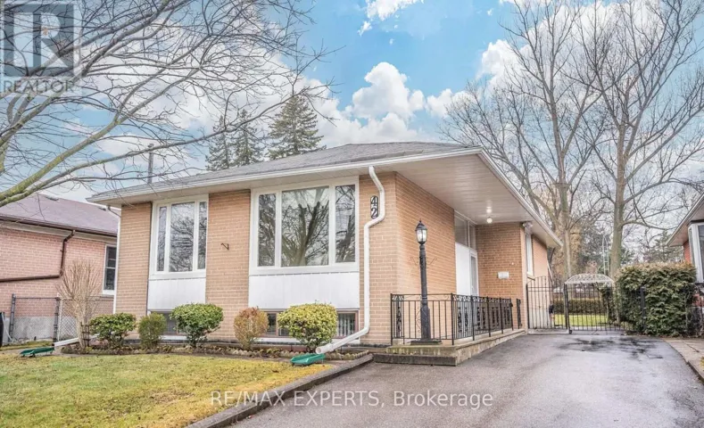 LOWER - 42 MOSSBANK DRIVE, Toronto (Woburn), Ontario M1G2C3