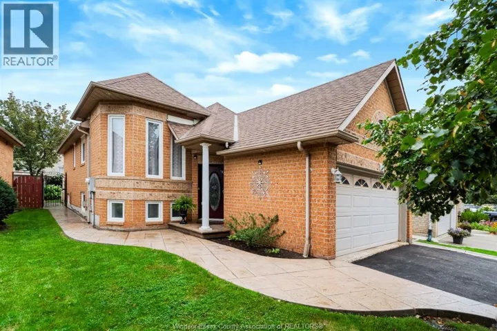 43 SPRINGVIEW DRIVE, Brampton, Ontario L6X4M3