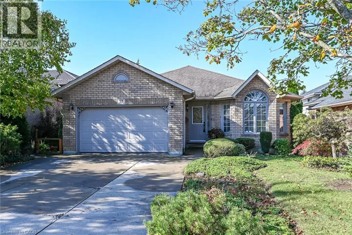 37 GLENHOLLOW Drive, Hamilton, Ontario L8J3R8