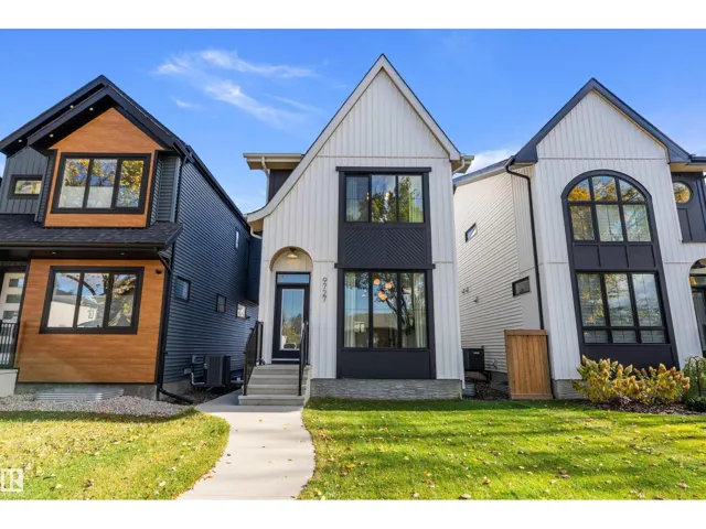 9727 153 ST NW, Edmonton, Alberta T5P2A4