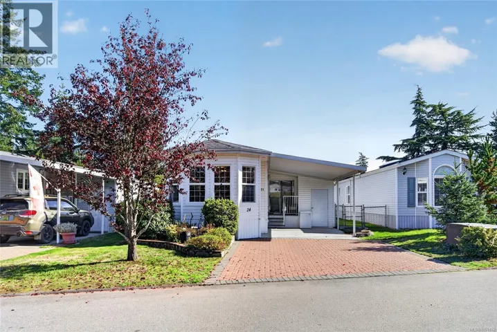 24 7401 Central Saanich Rd, Central Saanich, British Columbia V8M2B5