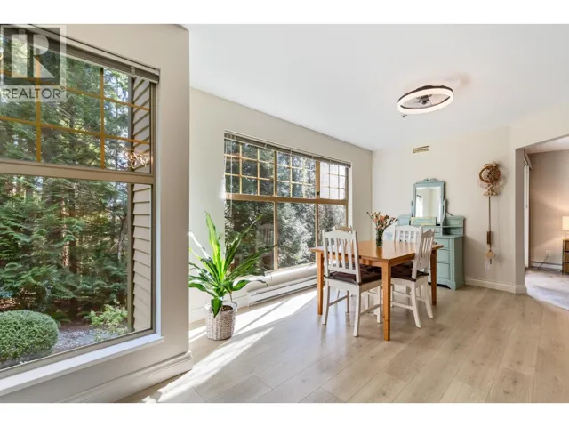 201 180 RAVINE DRIVE, Port Moody, British Columbia V3H4Z3