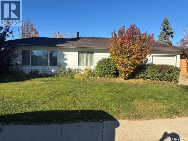 1605 landa STREET, Saskatoon, Saskatchewan S7J0P5
