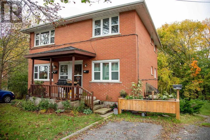 92 GARDINER STREET, Kingston (Central City West), Ontario K7M1A7