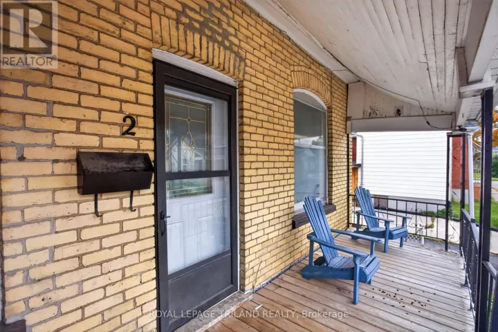 2.5 ANTRIM STREET, St. Thomas, Ontario N5P1S3