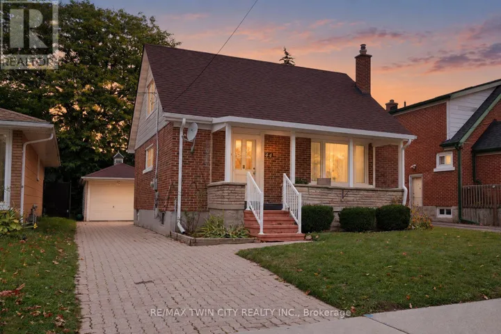 44 RUBY STREET, Kitchener, Ontario N2M3E3