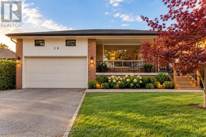 28 BLUEHAVEN CRESCENT, Toronto (Humbermede), Ontario M9M1W5