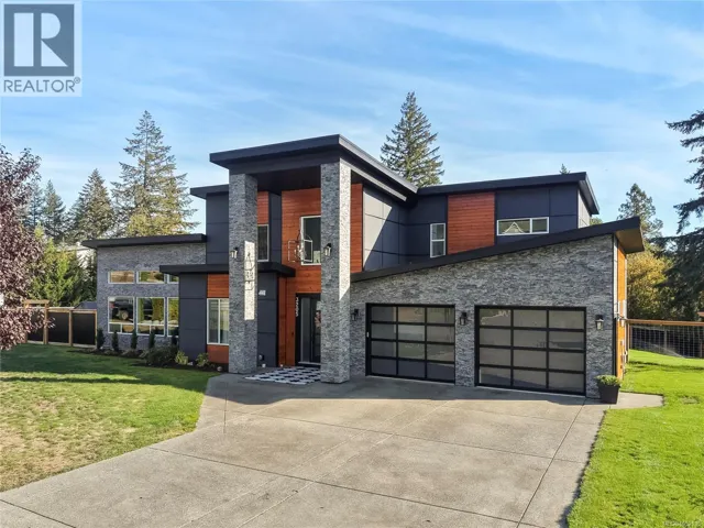3205 Pinder Pl, Shawnigan Lake, British Columbia V0R1L6