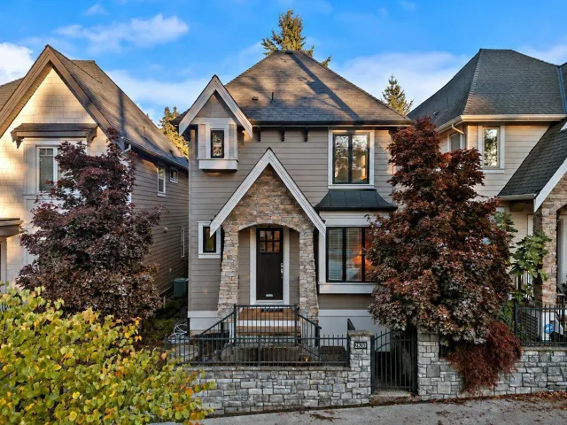 2830 160 STREET, Surrey, British Columbia V3Z3W1