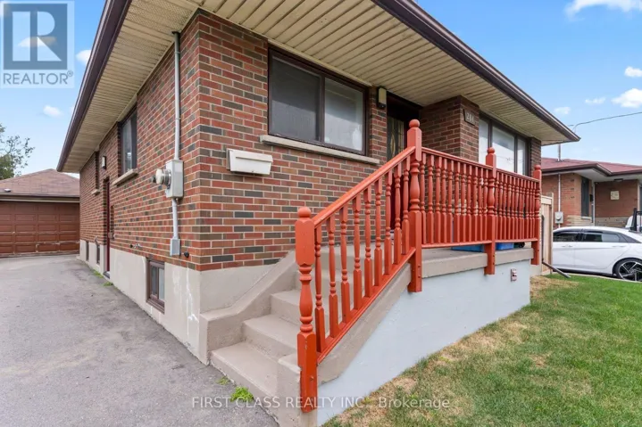 284 JACKSON AVENUE, Oshawa (Central), Ontario L1H3C5
