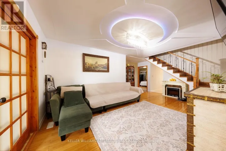 ROOM #1 - 6 ELMHURST DRIVE, Toronto (Rexdale-Kipling), Ontario M9W2J3