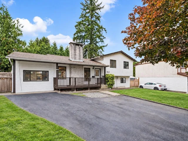 4851 206 STREET, Langley, British Columbia V3A2C1