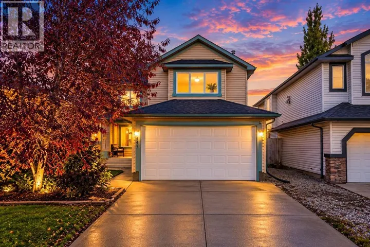 141 Shannon Square SW, Calgary, Alberta T2Y4K3