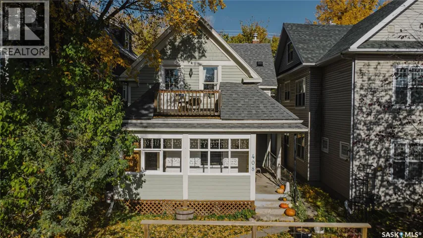 408 25th STREET W, Saskatoon, Saskatchewan S7L0C8