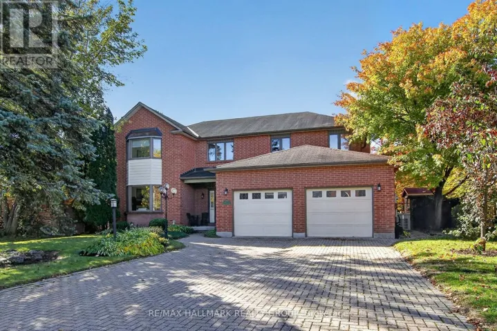 20 HALLDORSON CRESCENT, Ottawa, Ontario K2K2C7