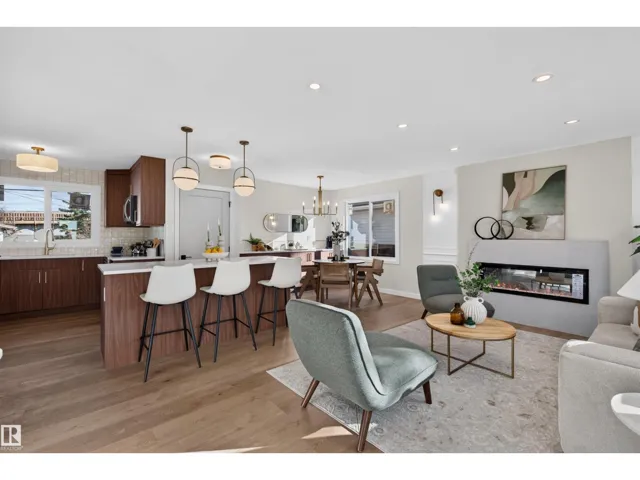 8507 52 ST NW, Edmonton, Alberta T6B1E8