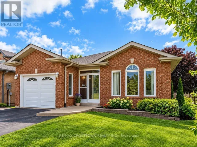 1 LANG DRIVE, Barrie (Northwest), Ontario L4N7X9