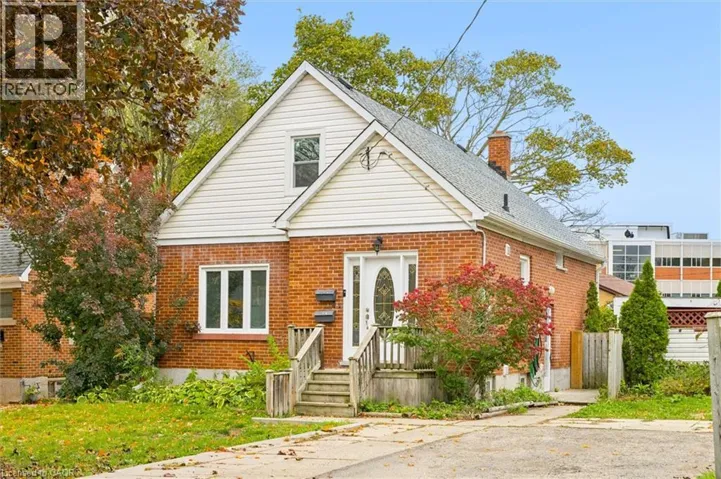 91 JACKSON Avenue, Kitchener, Ontario N2H3P2