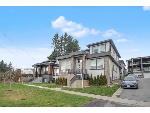 16685 15A AVENUE, Surrey, British Columbia V3S9X7