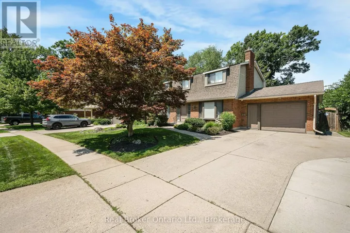 30 WESTWOOD CRESCENT, Cambridge, Ontario N1S3W6