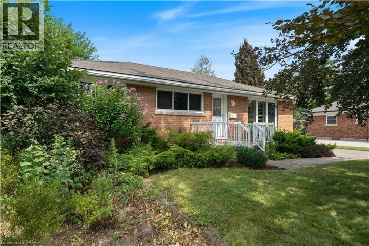 25 WAYNE Drive, Brantford, Ontario N3R2Y6