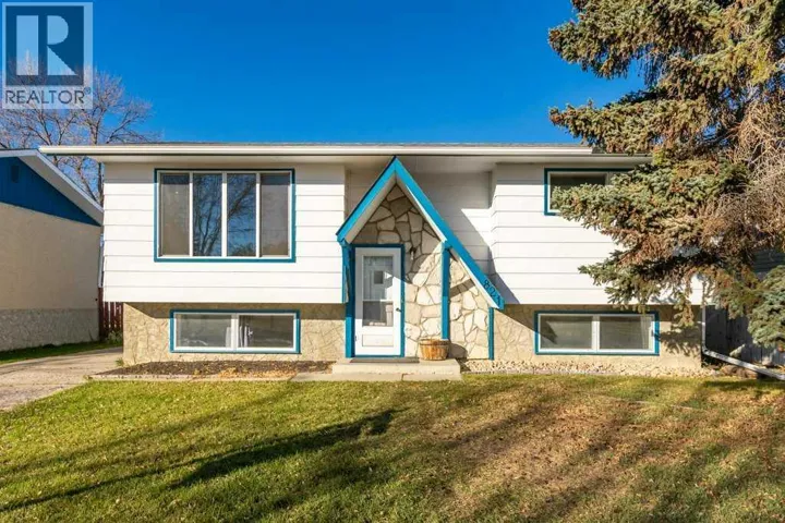 821 5 Street SE, High River, Alberta T1V1J3