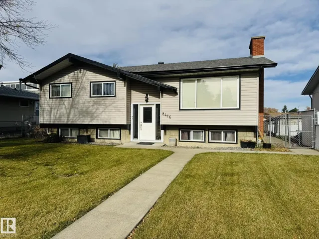 8416 145 AV NW, Edmonton, Alberta T5E2J2