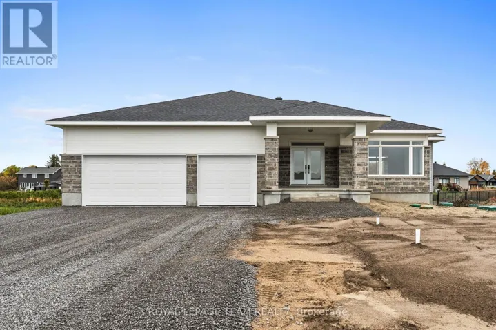 63 HOGAN DRIVE, McNab/Braeside, Ontario K7S0L1