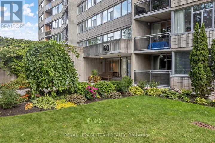 103 - 60 MCLEOD STREET, Ottawa, Ontario K2P2G1