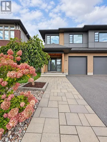 114 LARIMAR CIRCLE, Ottawa, Ontario K1X0B7
