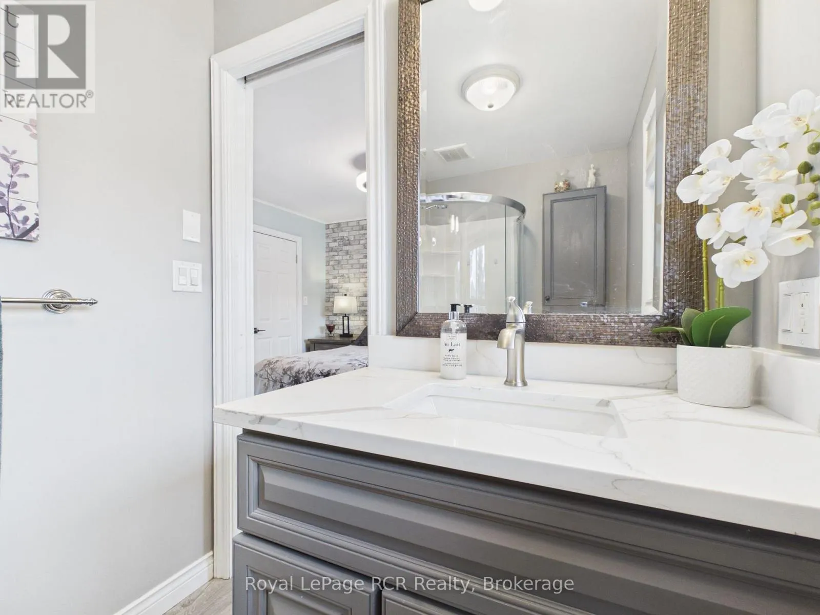 Primary Ensuite Primary Ensuite